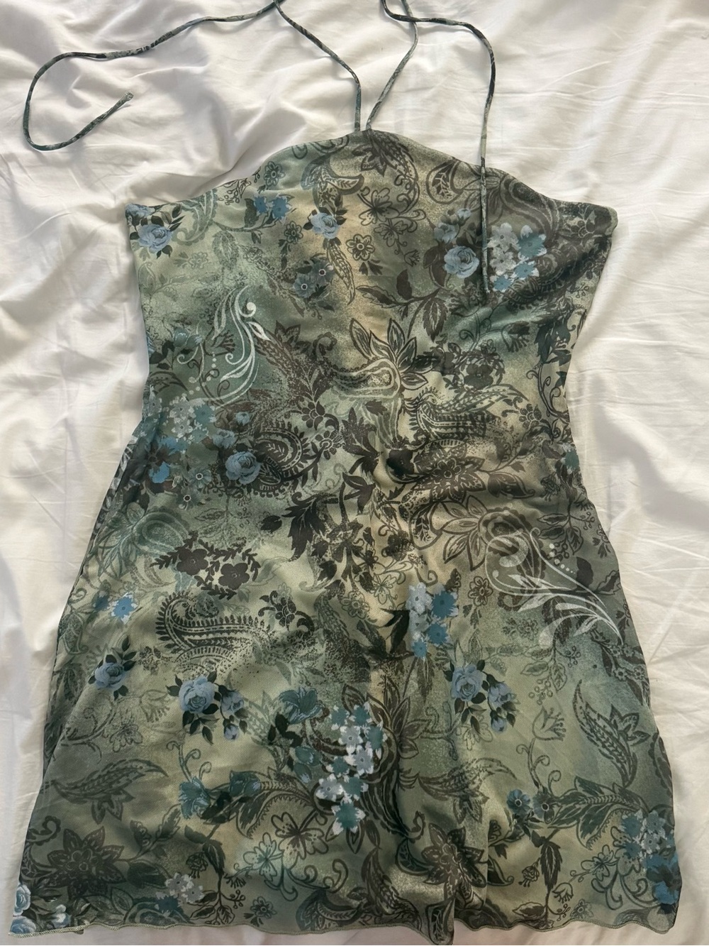 Princess Polly lanaia dress - Picture 2 of 3